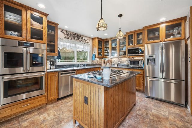 4128 Hill St, Fair Oaks, CA 95628