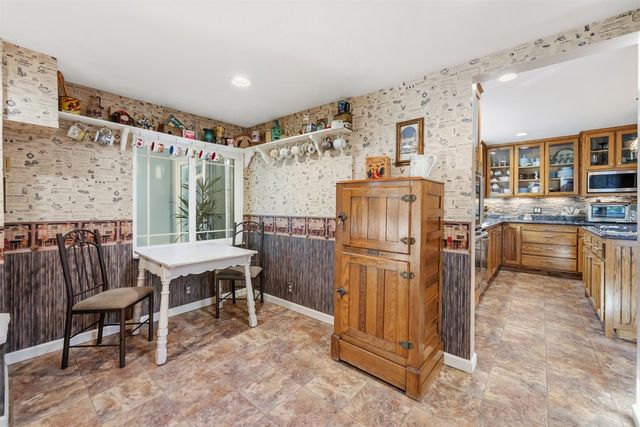 4128 Hill St, Fair Oaks, CA 95628