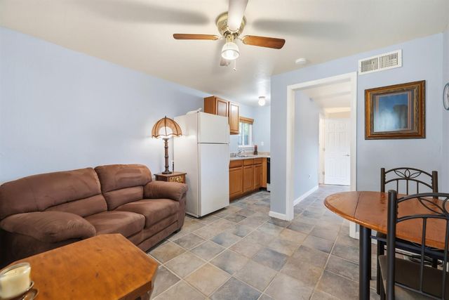 4128 Hill St, Fair Oaks, CA 95628