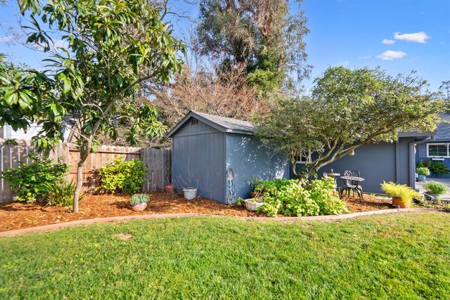 4128 Hill St, Fair Oaks, CA 95628
