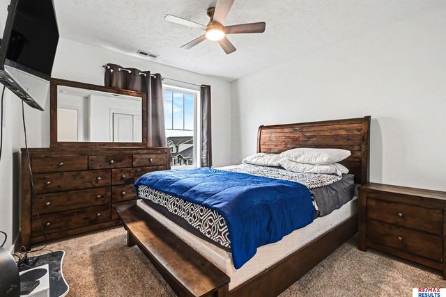16113 Isabella Street, Bennington, NE 68007