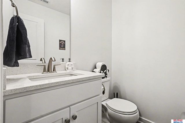 16113 Isabella Street, Bennington, NE 68007