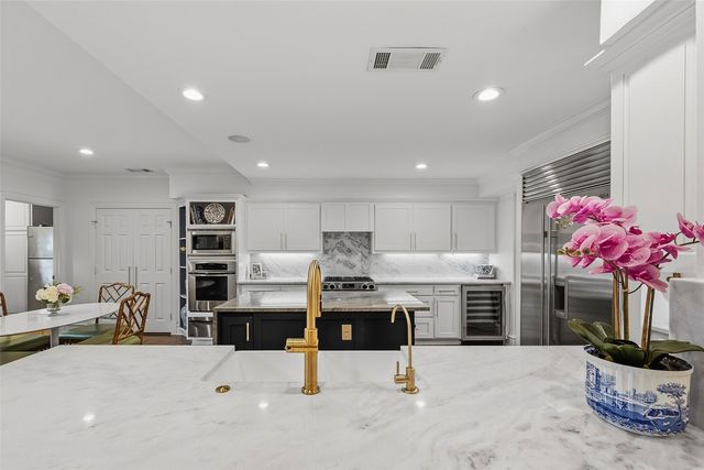 3782 W 4th Street, Fort Worth, TX 76107