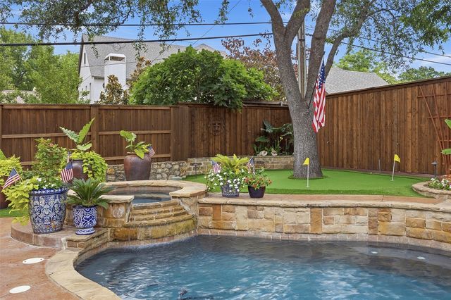3782 W 4th Street, Fort Worth, TX 76107