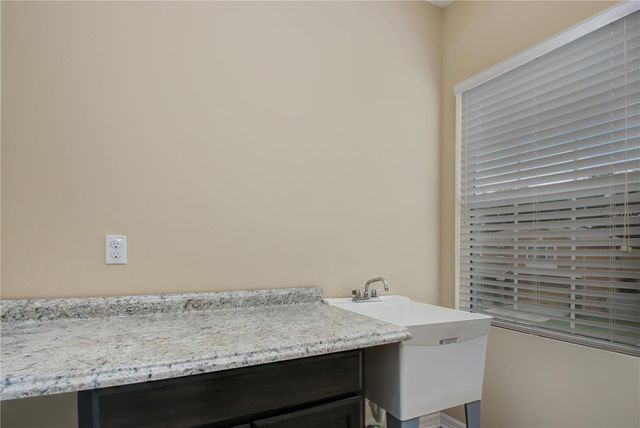 9009 VICKROY TERRACE, Oviedo, FL 32765