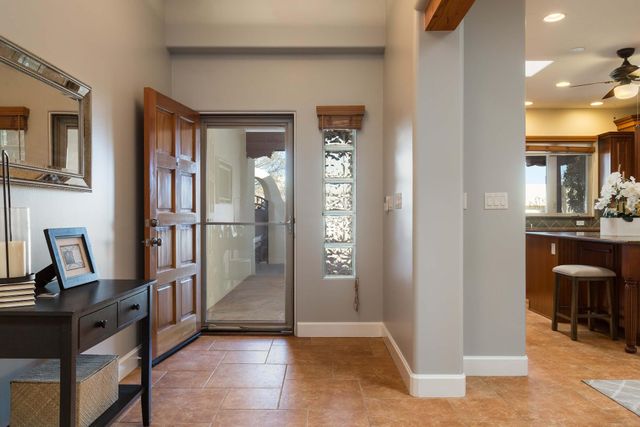 1047 Joshua Drive SE, Rio Rancho, NM 87124