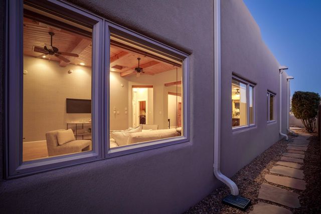 1047 Joshua Drive SE, Rio Rancho, NM 87124