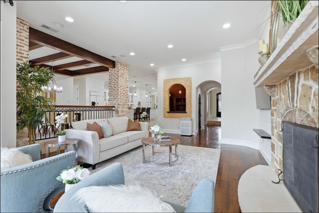 605 Park Lake Drive, Mckinney, TX 75072