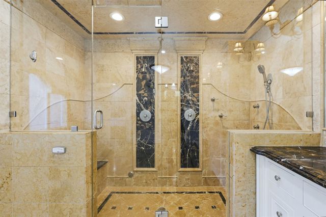 605 Park Lake Drive, Mckinney, TX 75072