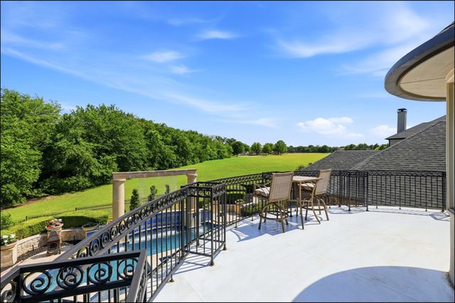 605 Park Lake Drive, Mckinney, TX 75072