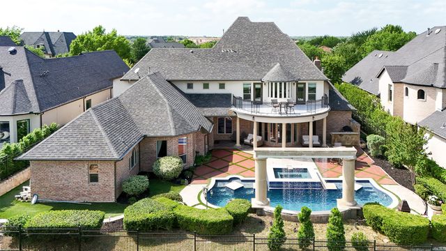 605 Park Lake Drive, Mckinney, TX 75072