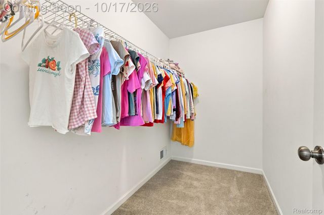 58819 Virginia Circle, New Haven Village, MI 48048