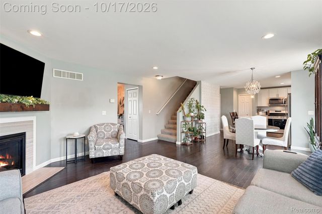 58819 Virginia Circle, New Haven Village, MI 48048