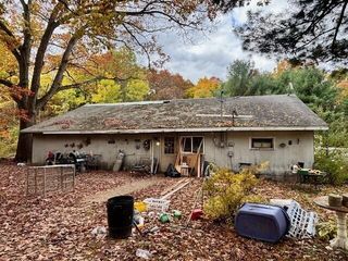 5912 W 96th Street, Fremont, MI 49412