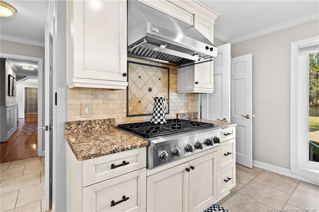 1109 Offshore Drive, Fayetteville, NC 28305