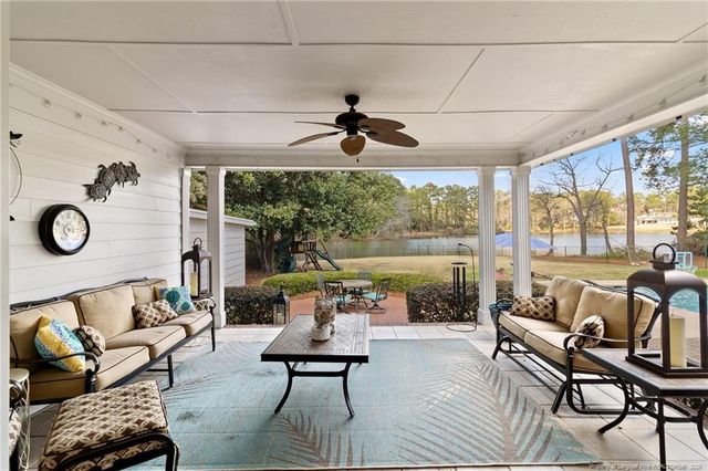 1109 Offshore Drive, Fayetteville, NC 28305