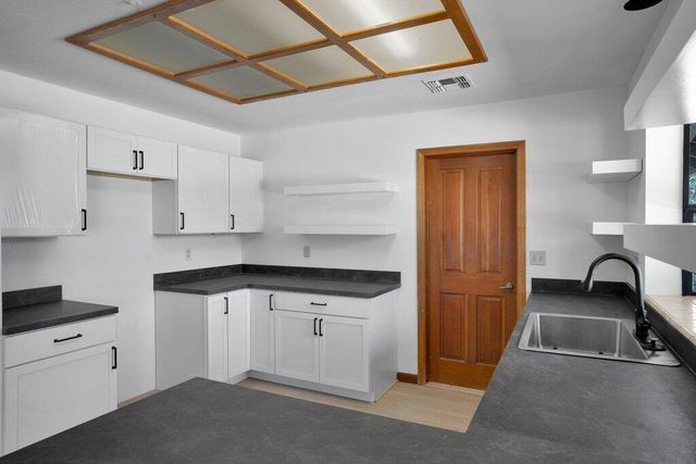 8668 Frontera Avenue, Yucca Valley, CA 92284