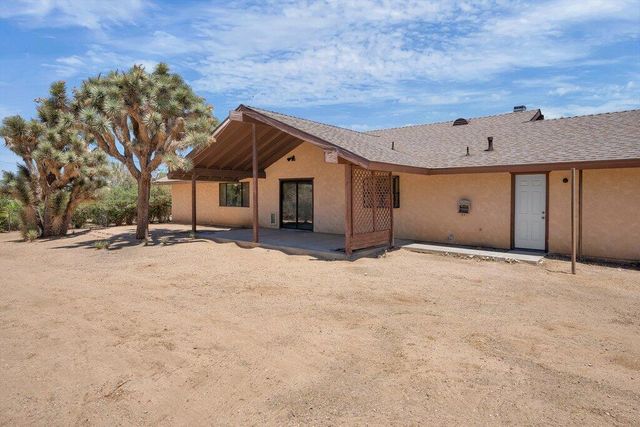 8668 Frontera Avenue, Yucca Valley, CA 92284