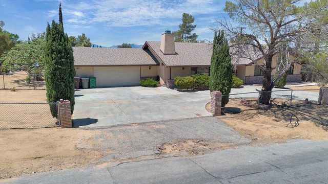 8668 Frontera Avenue, Yucca Valley, CA 92284