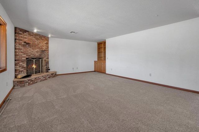 8668 Frontera Avenue, Yucca Valley, CA 92284