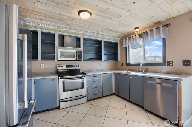 425 N Desdemona Avenue, Othello, WA 99344