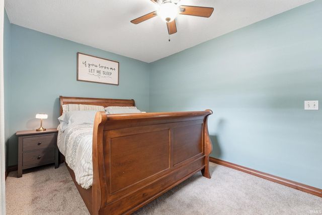 1206 Superior Drive, Auburn, IN 46706
