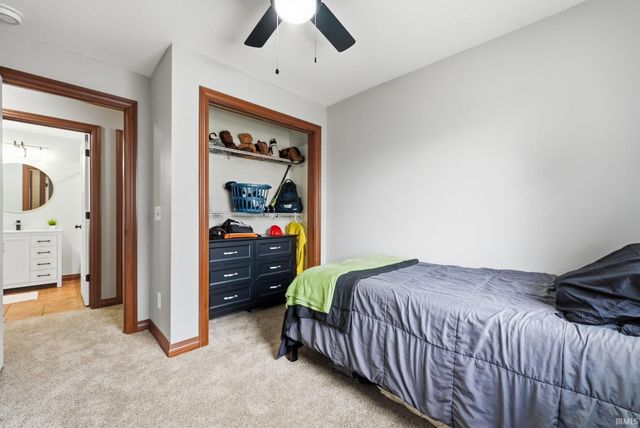 1206 Superior Drive, Auburn, IN 46706