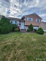 47 Harned Avenue, Perth Amboy, NJ 08861