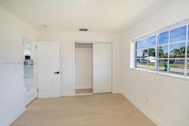 17202 NW 9th Ct, Miami Gardens, FL 33169