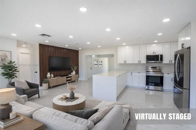 17202 NW 9th Ct, Miami Gardens, FL 33169