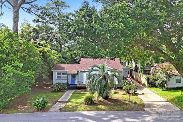 110 Cousineau Rd, Pensacola, FL 32507