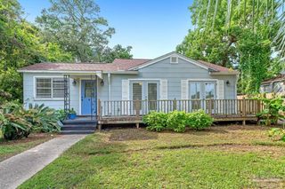 110 Cousineau Rd, Pensacola, FL 32507
