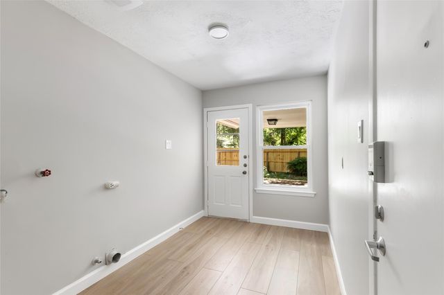 2108 W Lacey Oak Circle, The Woodlands, TX 77380