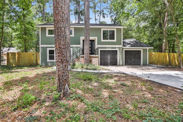 2108 W Lacey Oak Circle, The Woodlands, TX 77380
