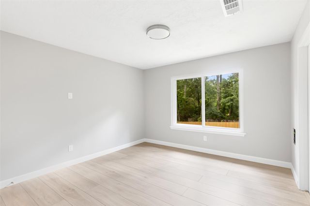2108 W Lacey Oak Circle, The Woodlands, TX 77380