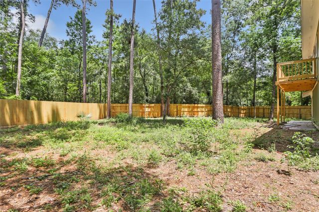 2108 W Lacey Oak Circle, The Woodlands, TX 77380