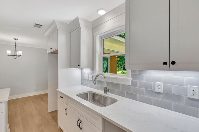 1249 Stone Post Road, Charleston, SC 29412