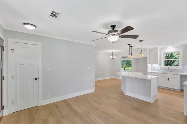 1249 Stone Post Road, Charleston, SC 29412