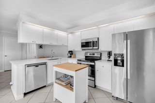 1805 Middleton Way, West Palm Beach, FL 33409