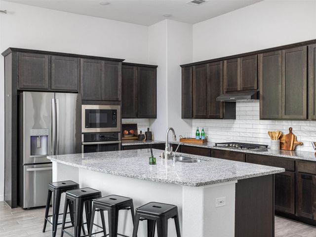 606 Spinnaker LOOP, Kyle, TX 78640