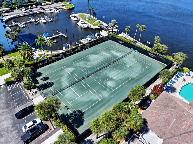 5855 MIDNIGHT PASS ROAD 222, Sarasota, FL 34242