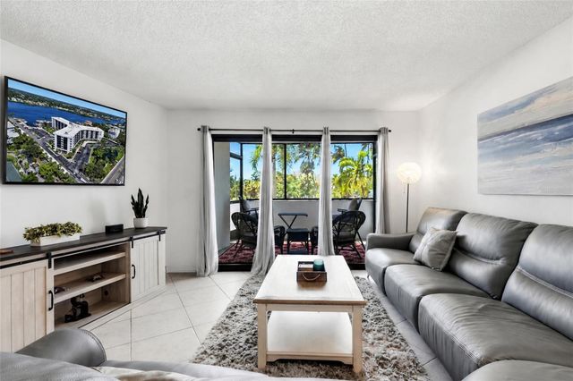 5855 MIDNIGHT PASS ROAD 222, Sarasota, FL 34242