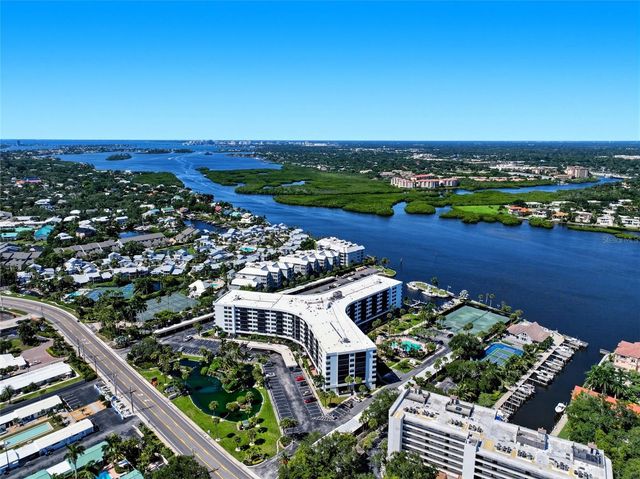 5855 MIDNIGHT PASS ROAD 222, Sarasota, FL 34242