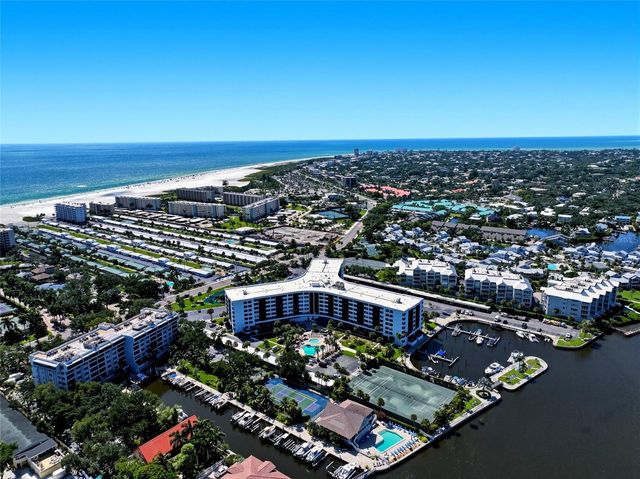 5855 MIDNIGHT PASS ROAD 222, Sarasota, FL 34242