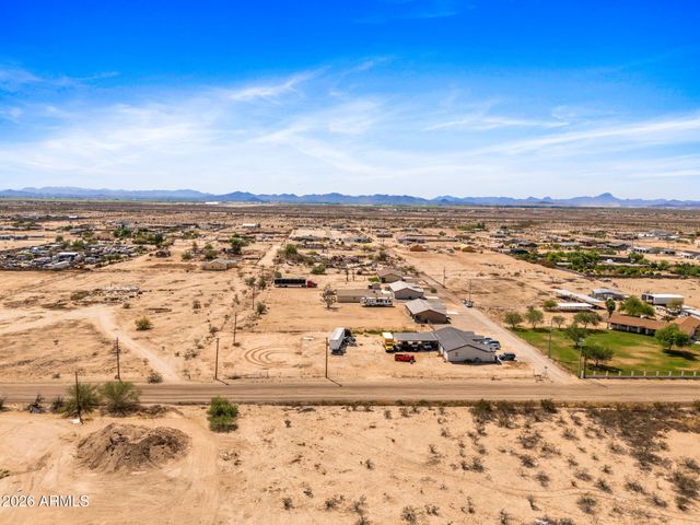 909 N 297TH Drive, Buckeye, AZ 85396