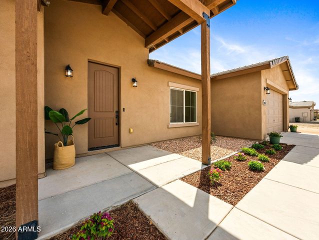 909 N 297TH Drive, Buckeye, AZ 85396