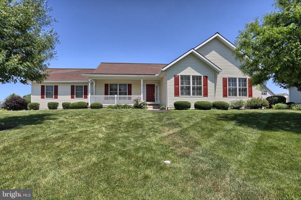 02 STARLIGHT LANE, Lebanon, PA 17046