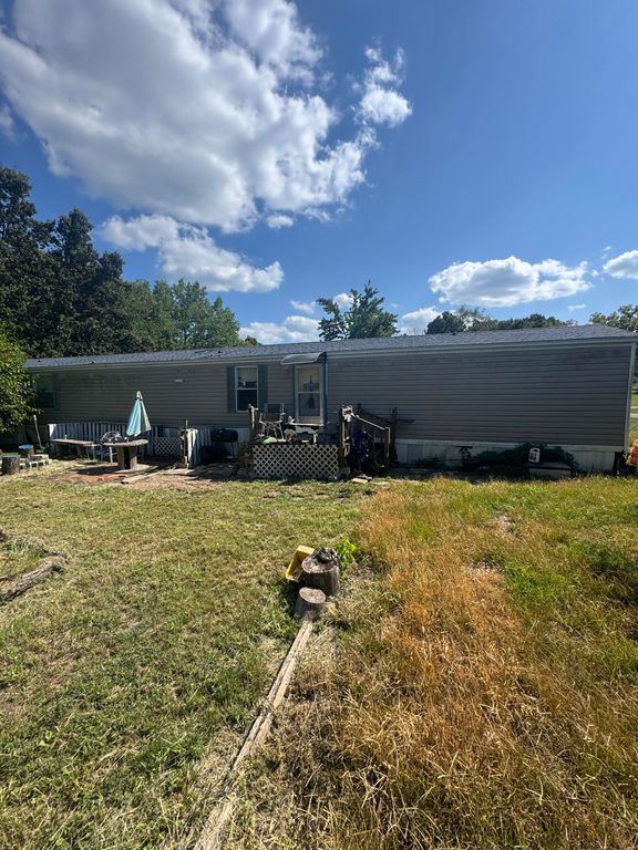 1211 Stub Street, Mountain View, MO 65548