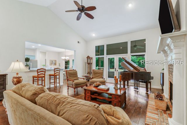 4 Crosstide Ln, Bluffton, SC 29910