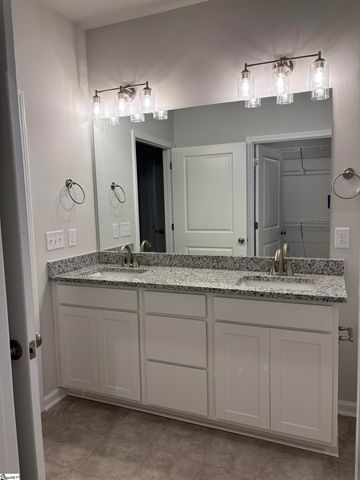 600 Poinsett Bridge Way, Greenville, SC 29607